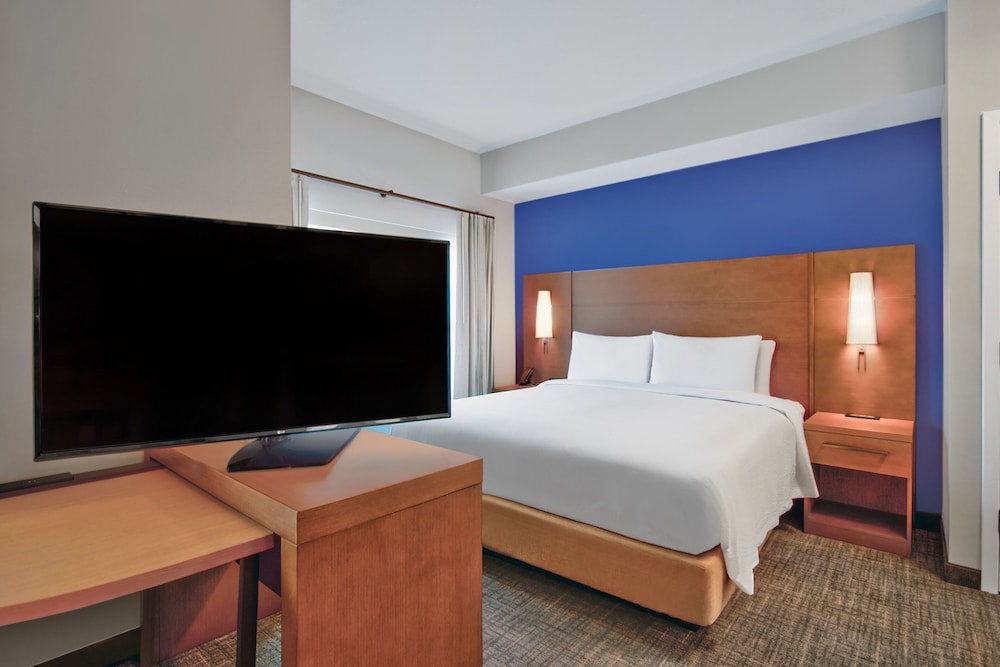Residence Inn by Marriott Orlando at Flamingo Crossings Town Center 12/45