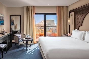 Deluxe, King Bed, Opera View