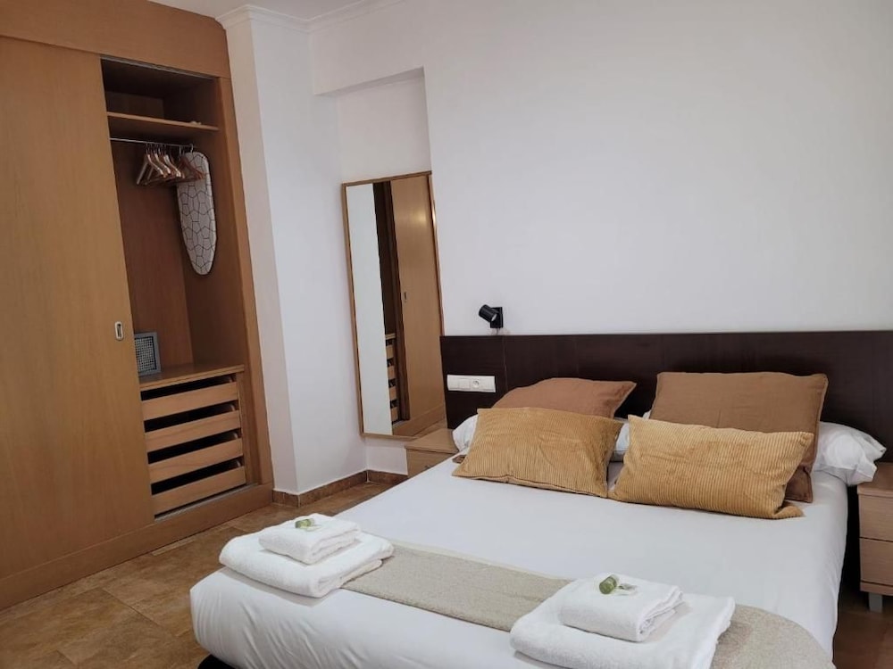 Living Valencia Apartments-Edificio Merced 30/50