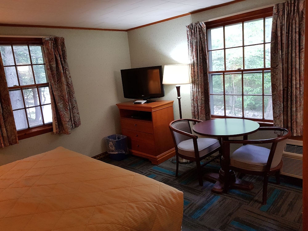 Franconia Notch Motel 15/38
