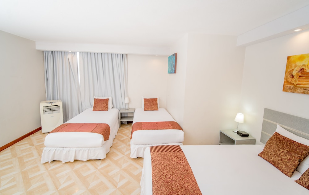 HOTEL IQUIQUE EXPRESS(FORMERLY Hotel Spark Express Iquique) 7/37