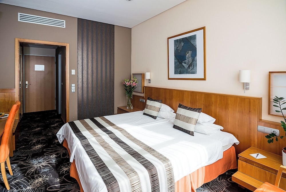 Hotel Lycium Debrecen - Handwritten Collection 20/55