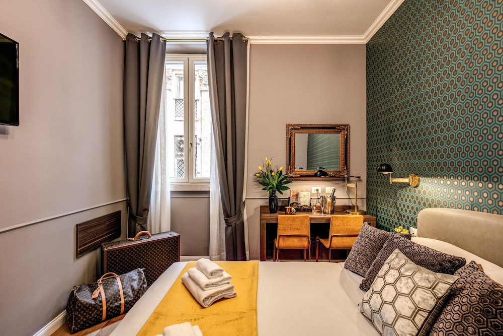 Tree Charme Parliament Boutique Hotel 46/73