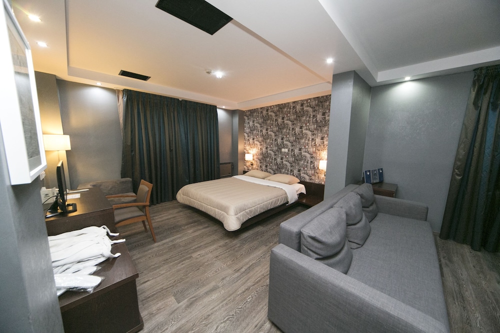 Athina Airport Hotel 53/67