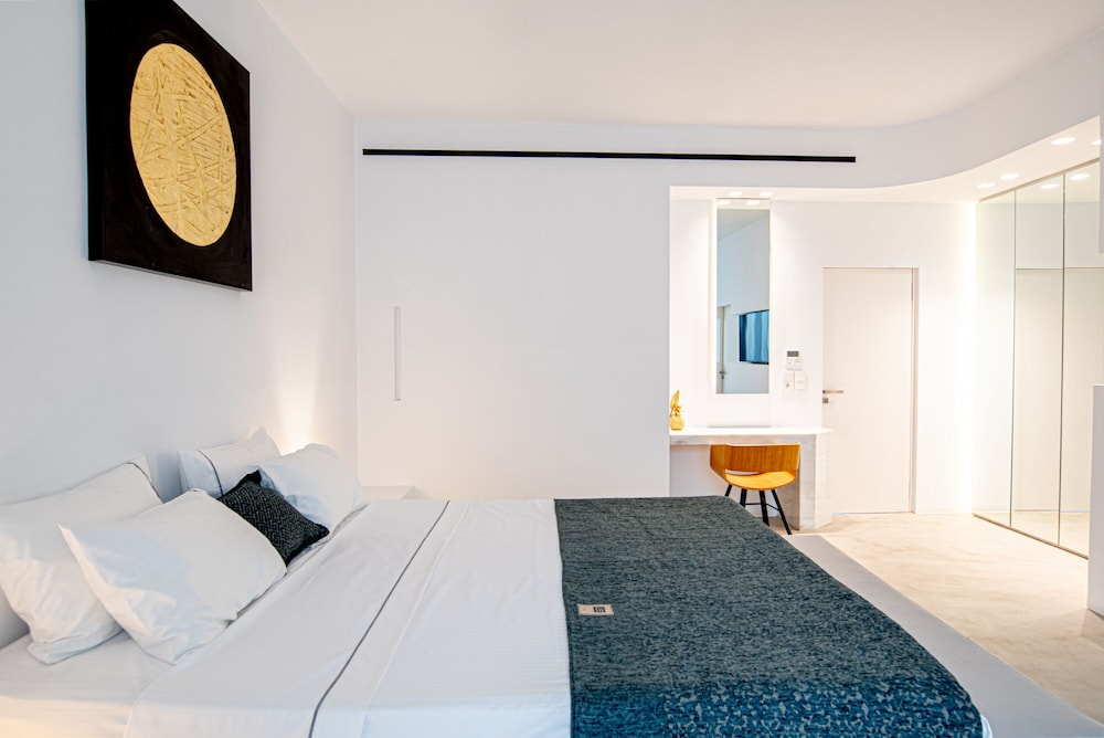 Heavens Edge Cliffside Villas & Suites 7/50