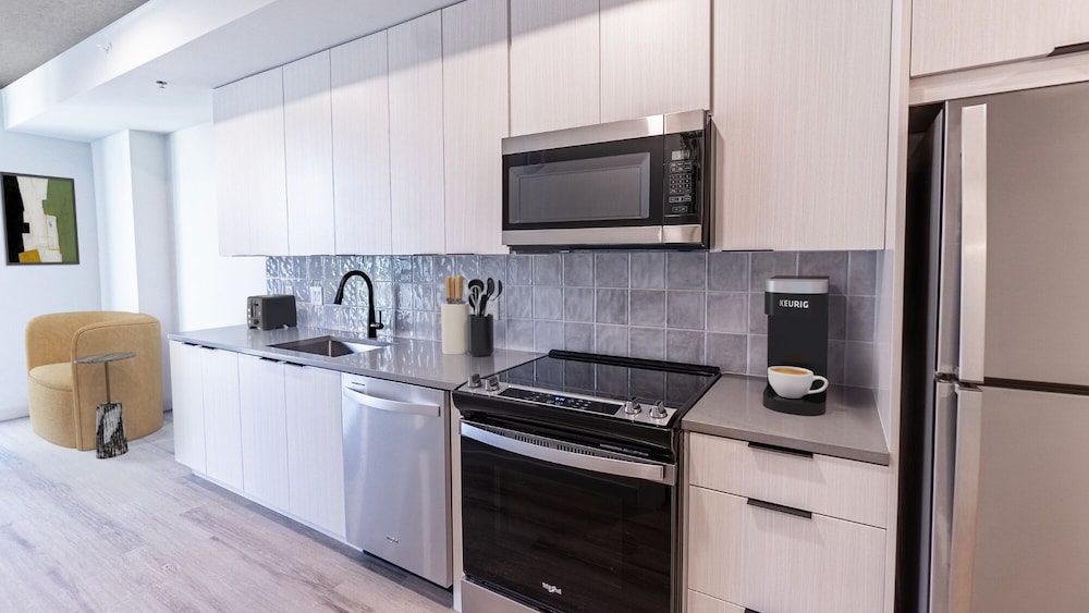 Sentral Sol Modern 34/50