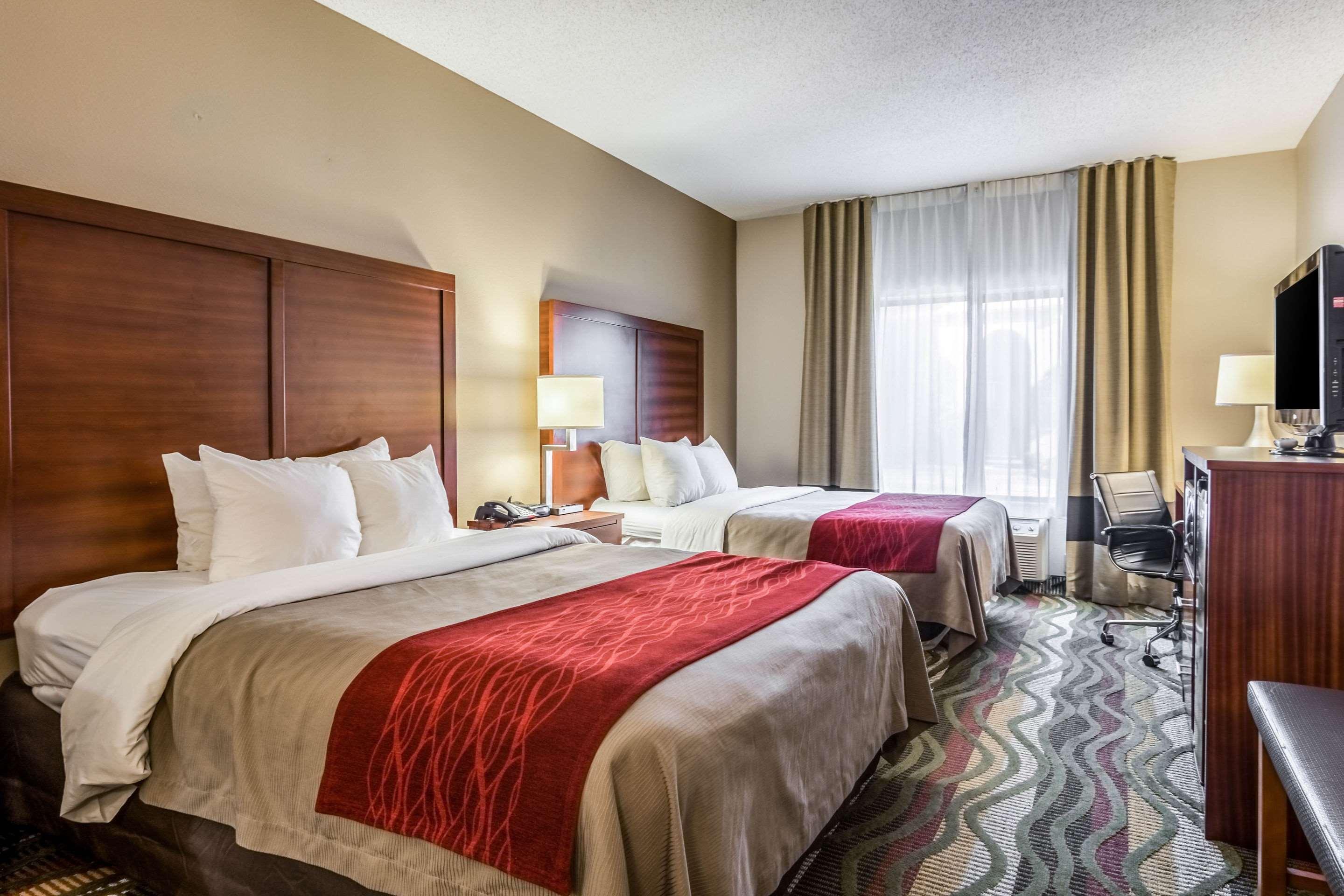 SUITE, 2 QUEEN BEDS