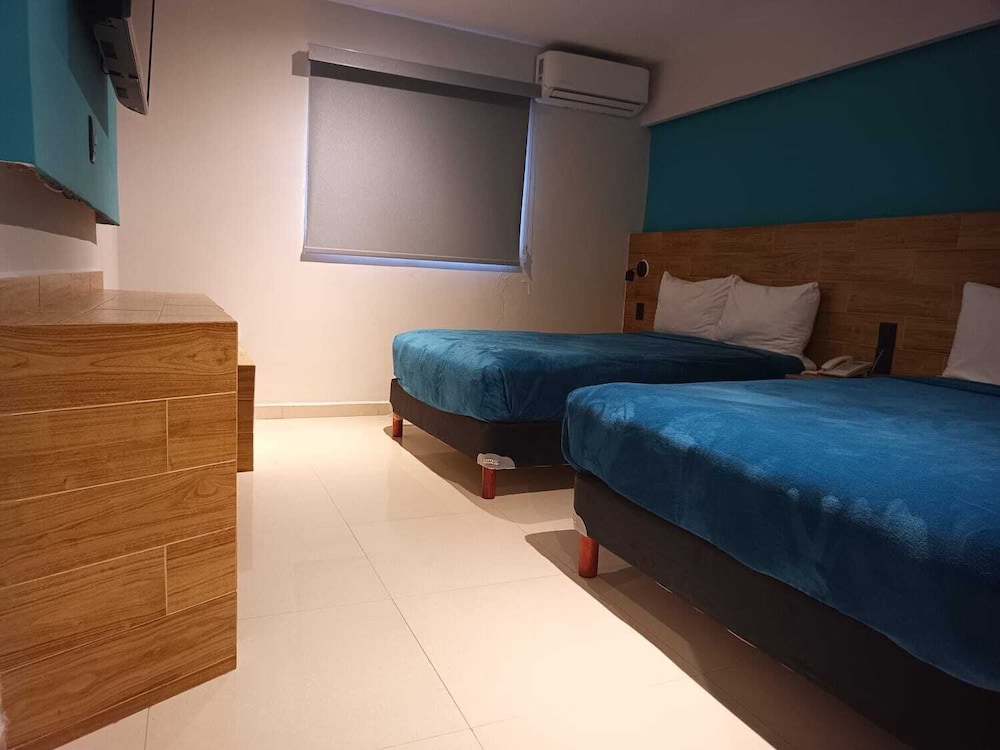 Hotel Kavia Mazatlan 20/50