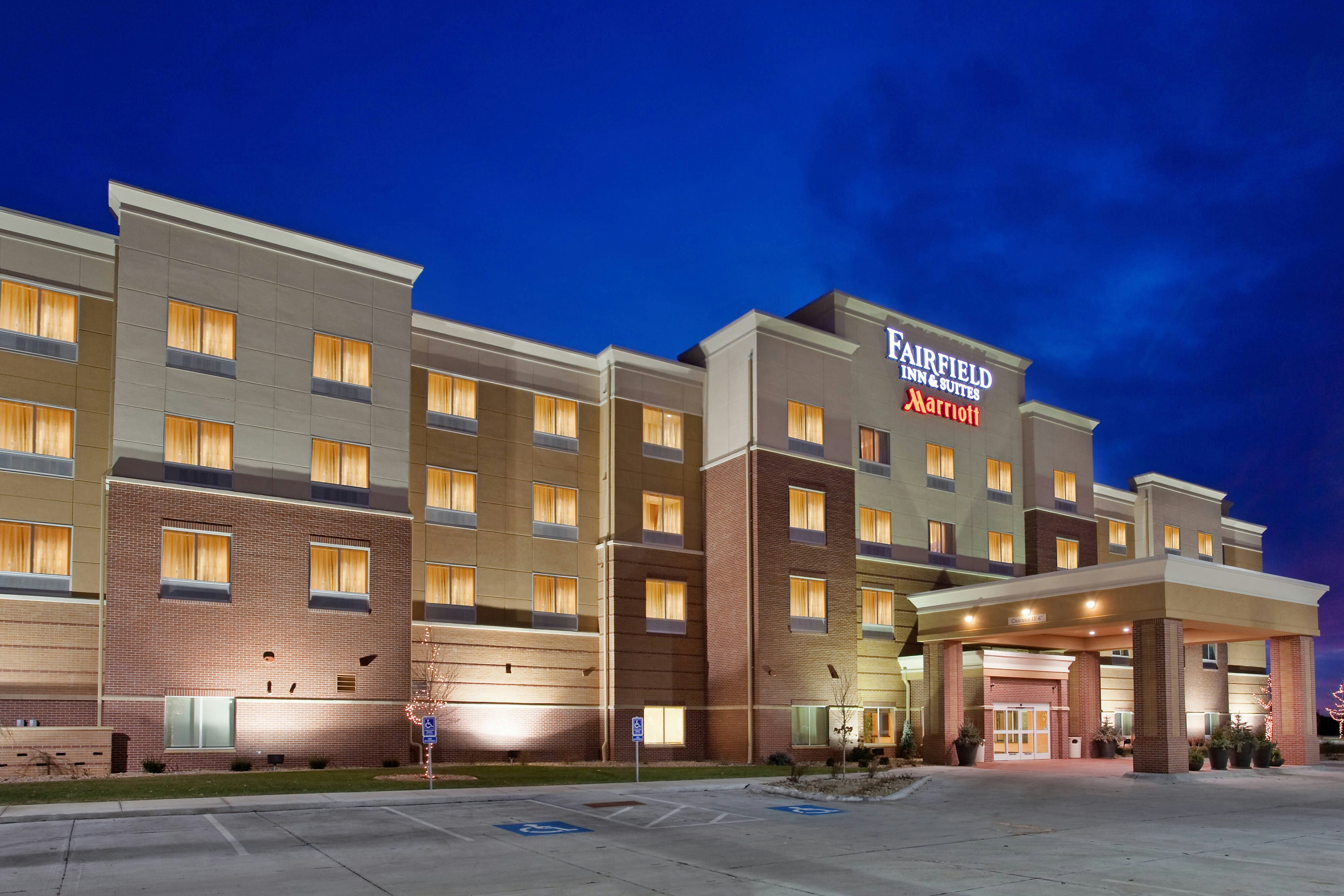 Fairfield Inn And Suites Kearney 23/24