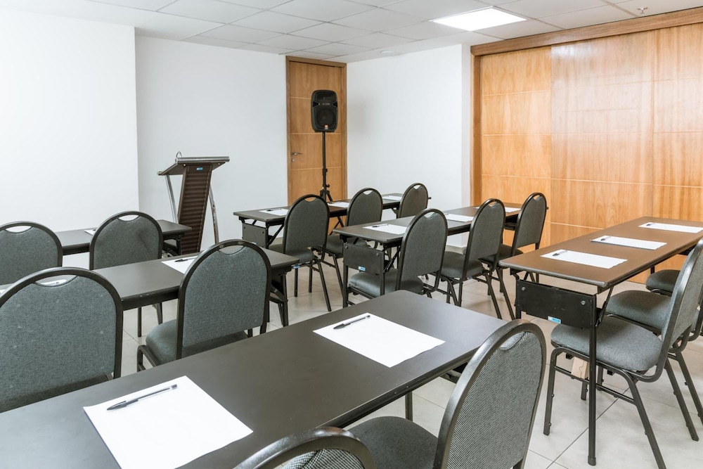 Rede Andrade Lapa Hotel 62/66