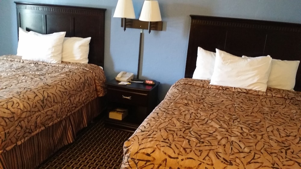 Days Inn By Wyndham Norman 11/21
