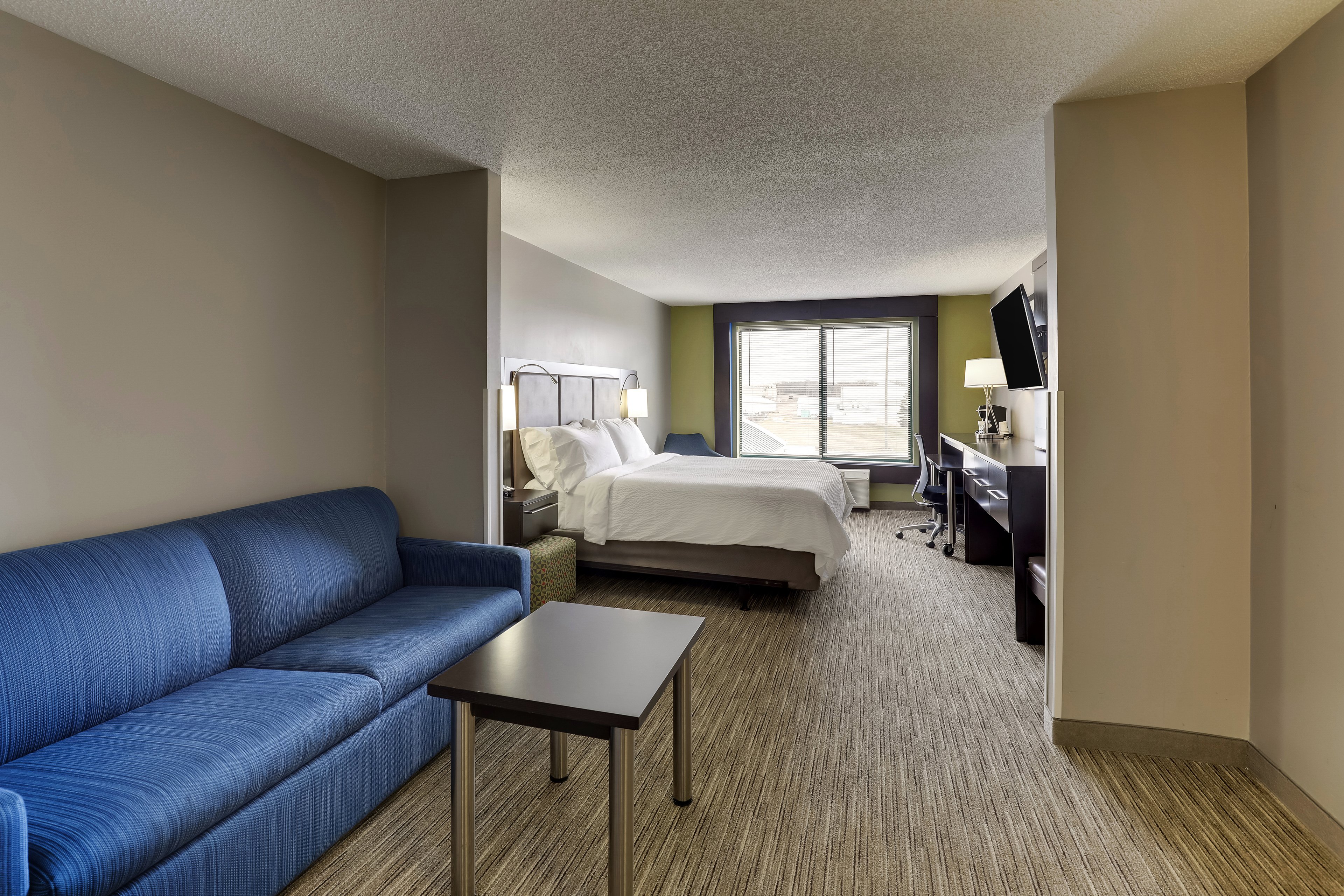 Holiday Inn Express & Suites Bryan - Montpelier 20/50