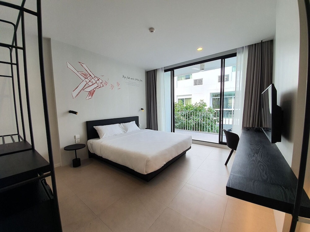Chern Hostel 26/71