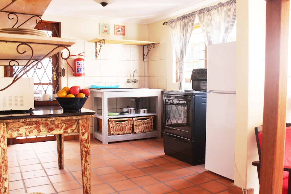 3atmarion Guesthouse 5/50