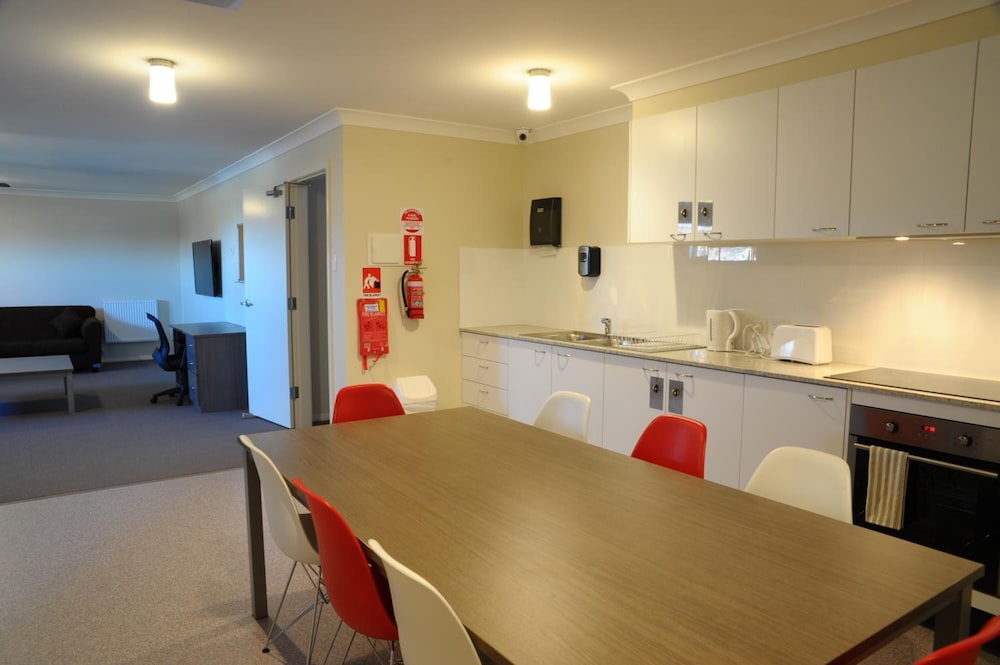 Comfort Inn Serenity Bathurst 12/27