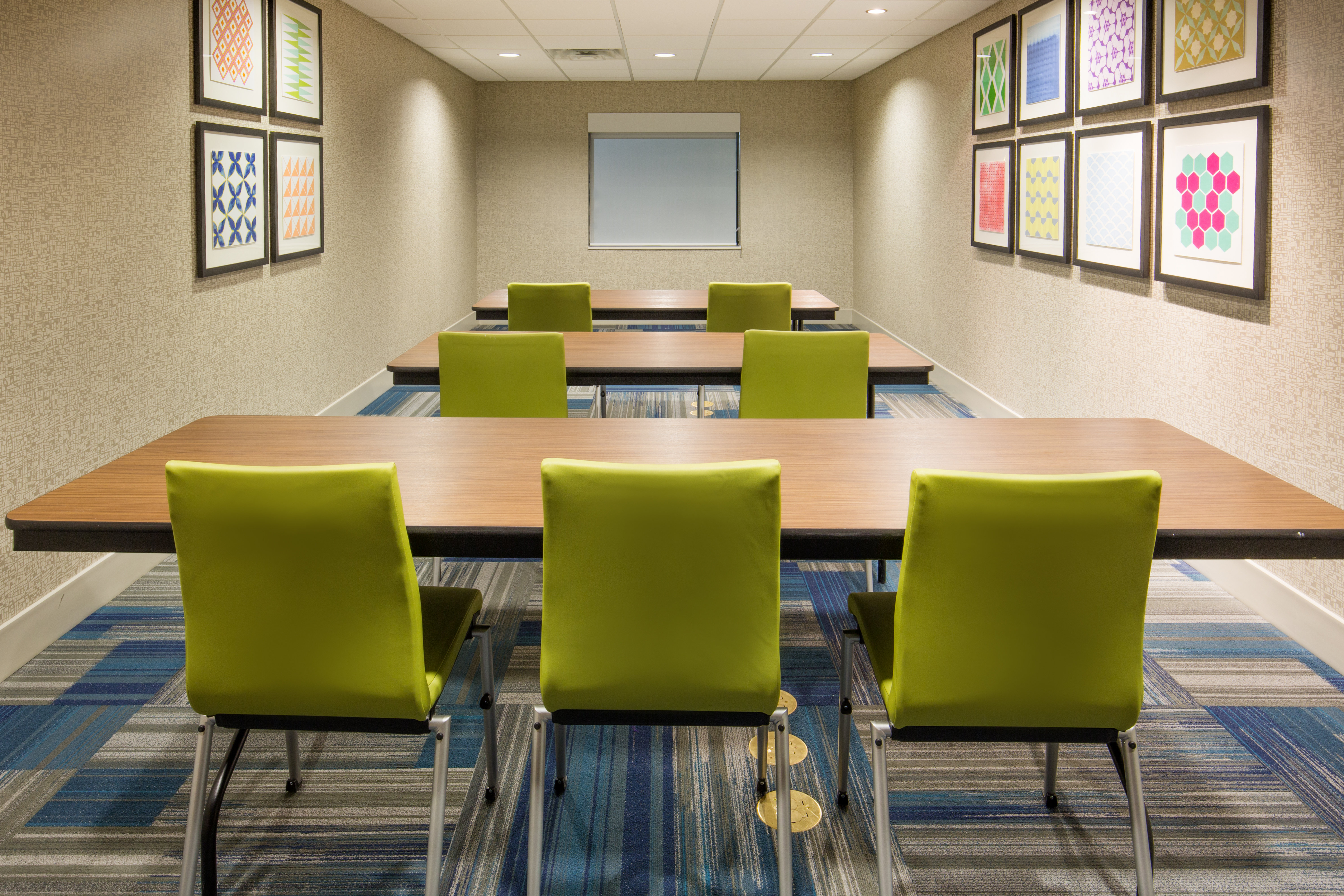 Holiday Inn Express & Suites PAHRUMP 49/61