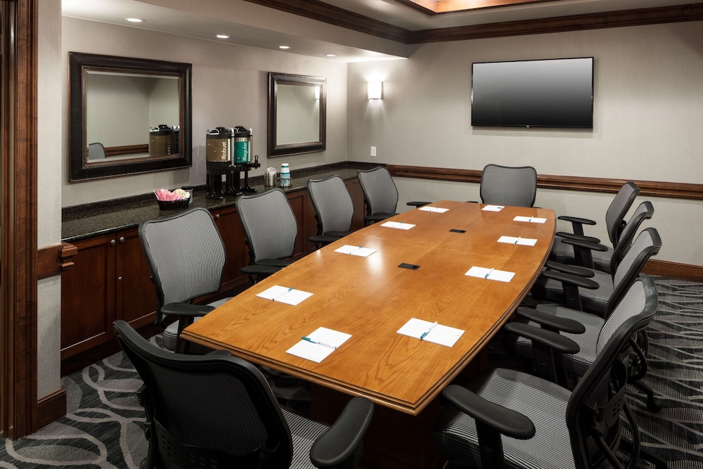 Homewood Suites by Hilton Denton 42/50
