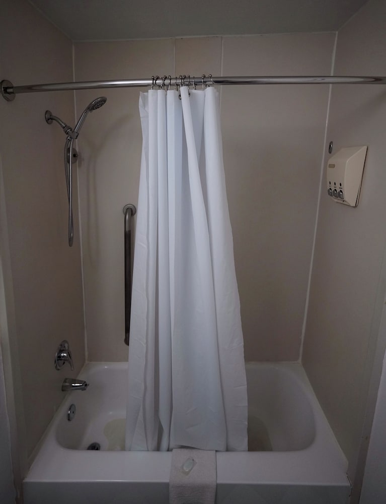 Pilgrim Inn 44/44