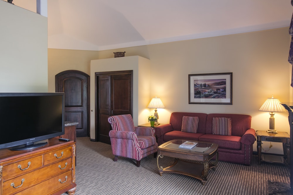 SOUTH COAST WINERY RESORT AND SPA 36/81