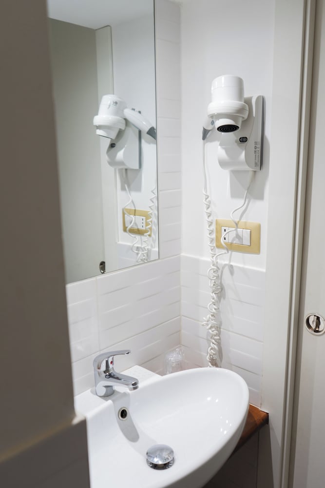 Primavera Mini Hotel 62/63