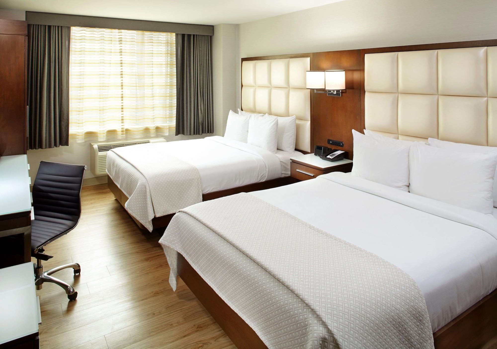 ROOM, 2 QUEEN BEDS, ACCESSIBLE