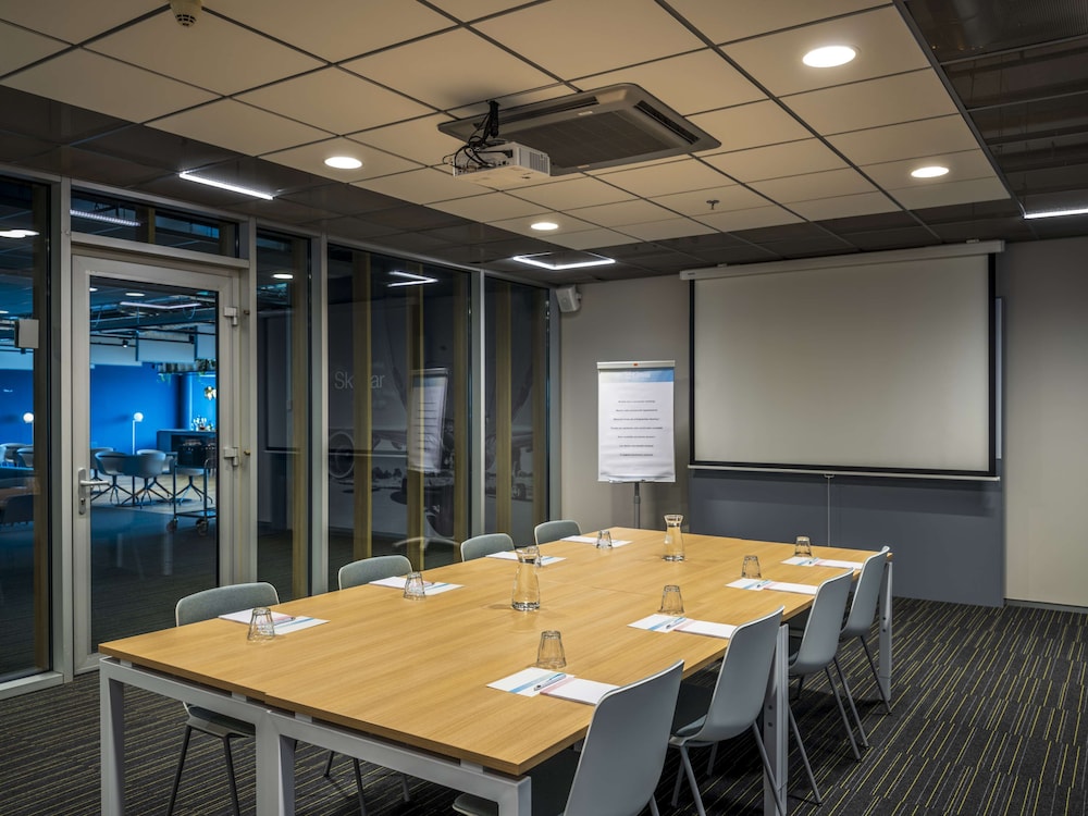 TULIP INN EINDHOVEN AIRPORT 33/38