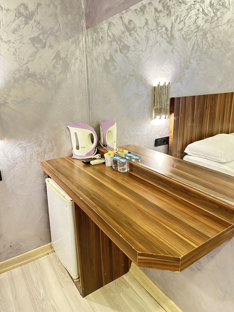 Montena Suite - Adults Only 9/50