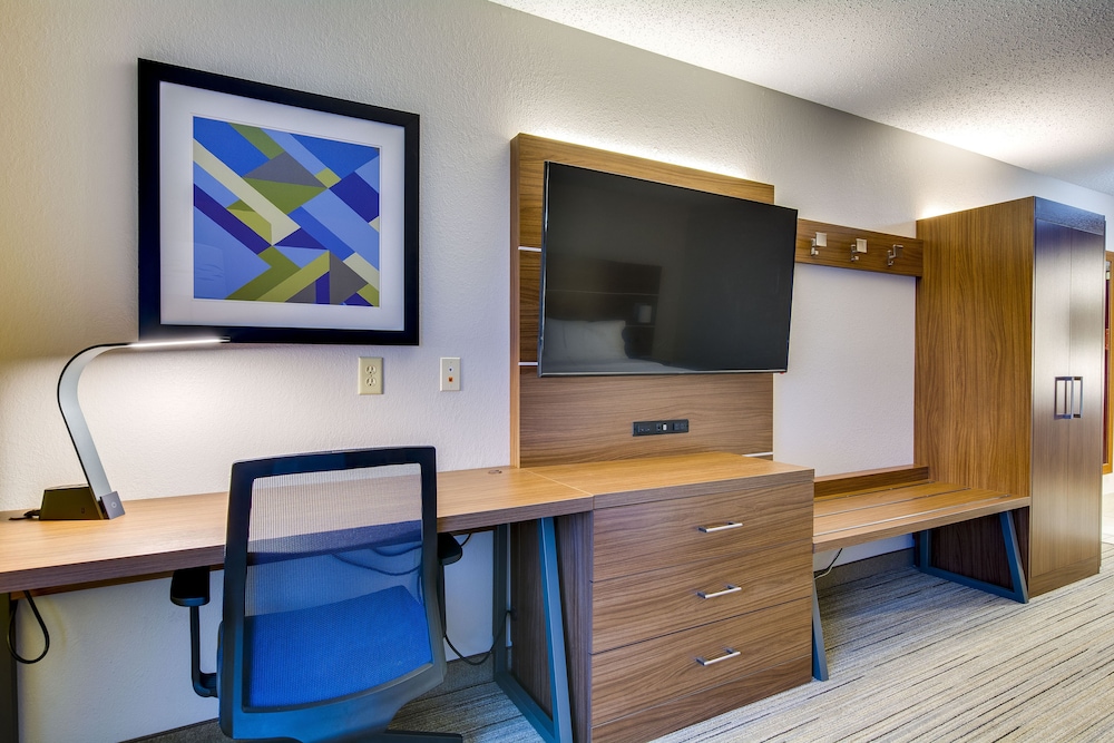 Holiday Inn Express Vincennes 49/54