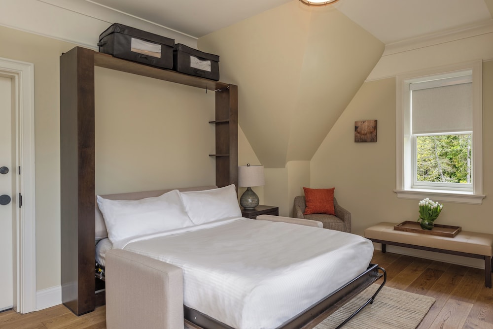 The Abbey Inn & Spa 8/56