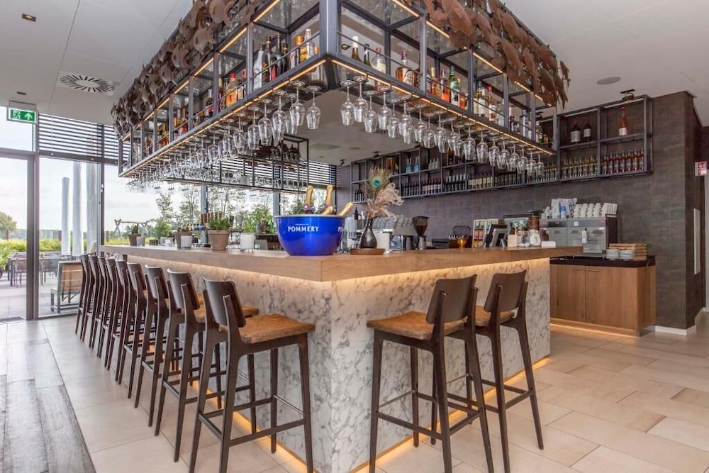 Fletcher Hotel Het Veerse Meer 48/66
