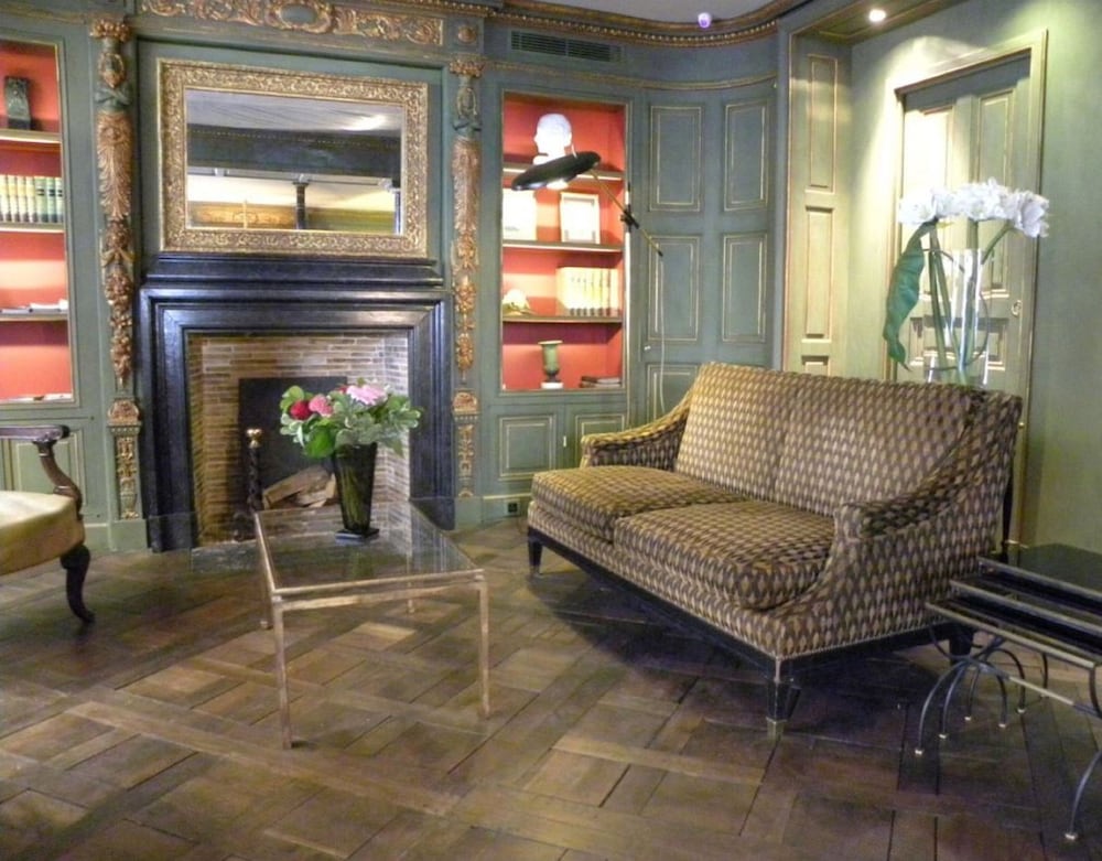 HOTEL DU VIEUX MARAIS 36/51