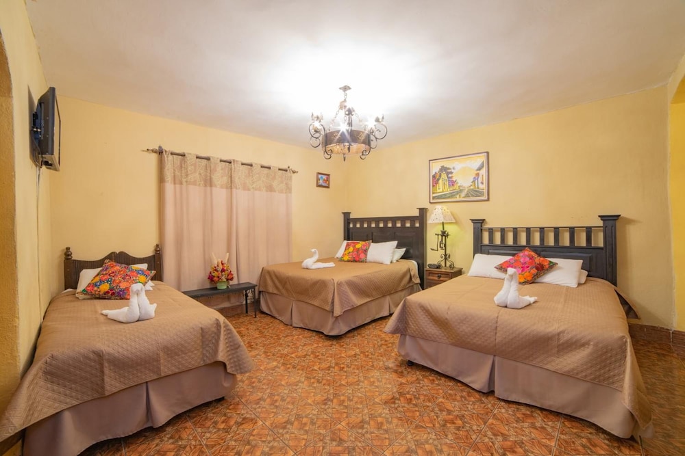 Hotel Gran plaza Euro Maya 33/52