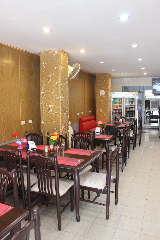 New Pin Balluchi Inn 23/46