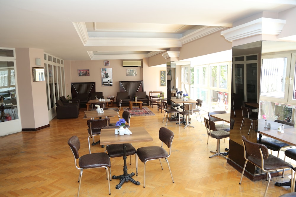 Cihan Palas 45/58