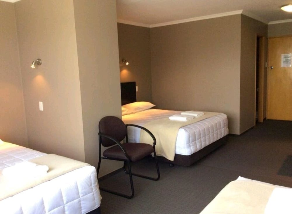Fiordland Hotel Motel 17/54