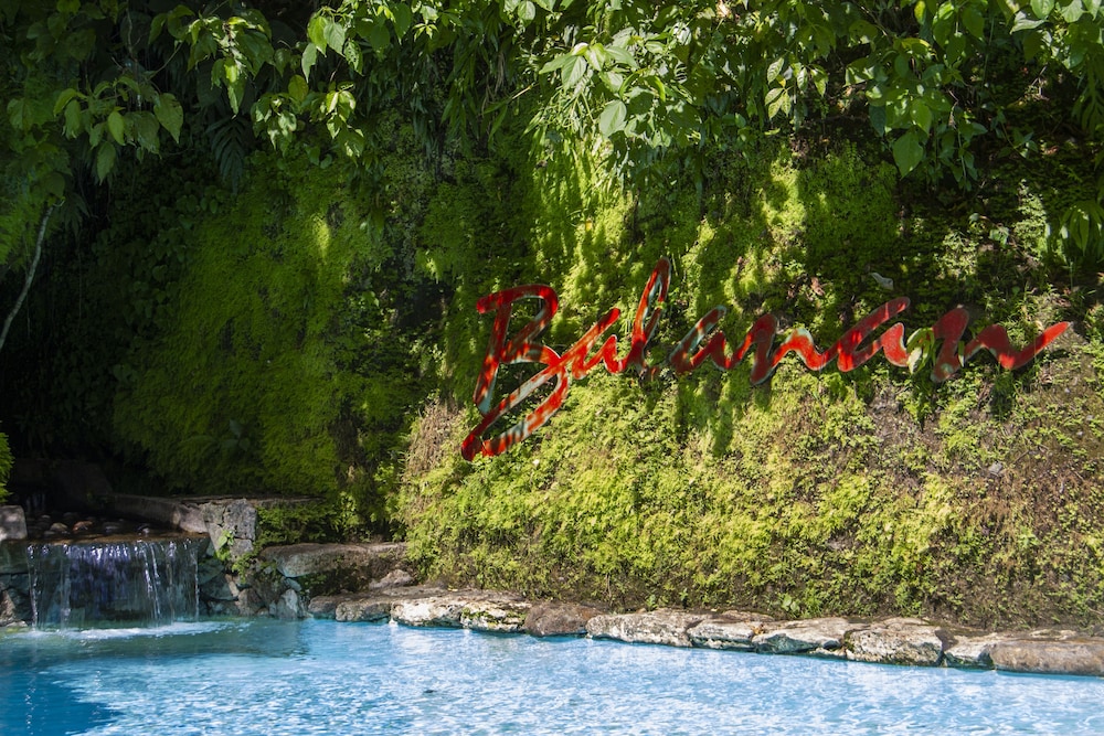 Vida Homes Condo Resort 67/78