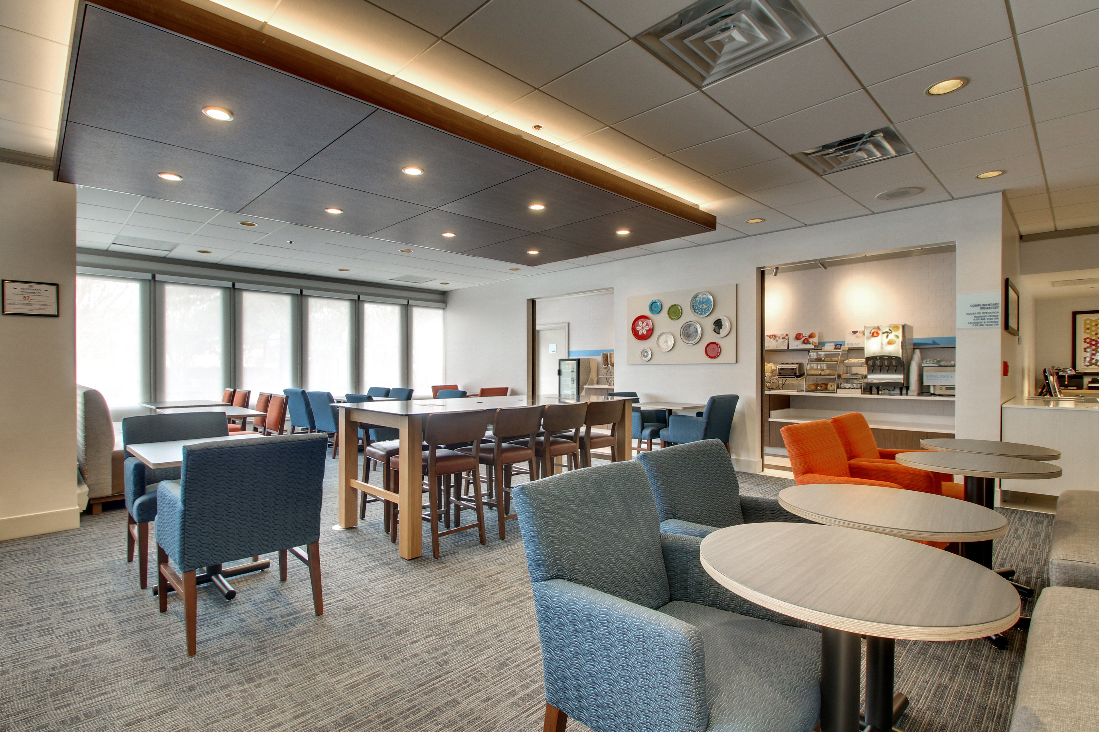 Holiday Inn Express Poughkeepsie 39/48