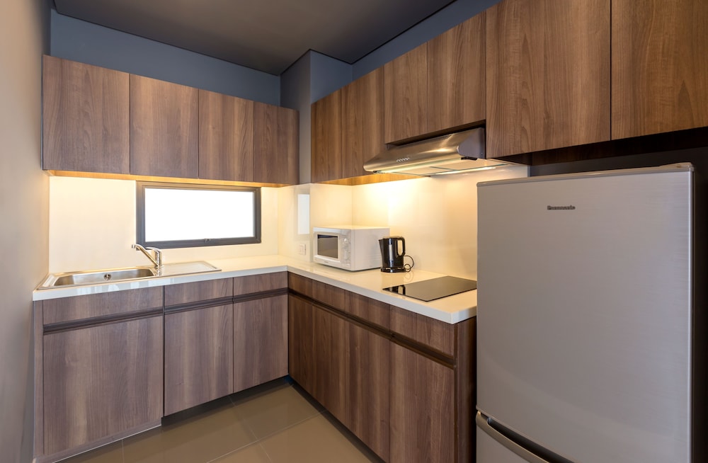 X10 Seaview Suites At Panwa Beach 8/63