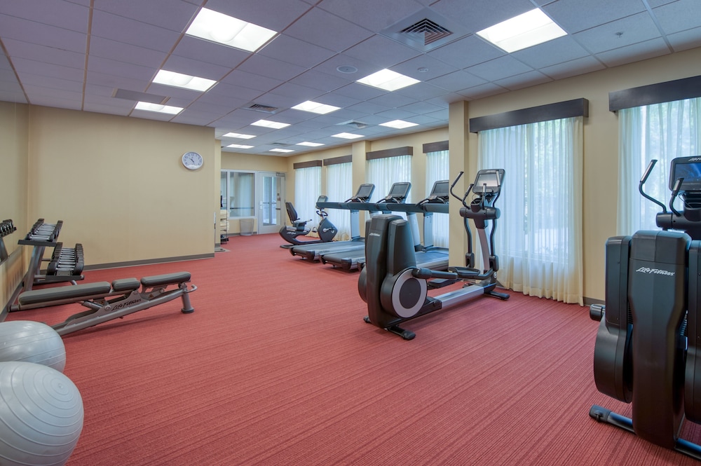 Hyatt Place Durham Southpoint 40/66