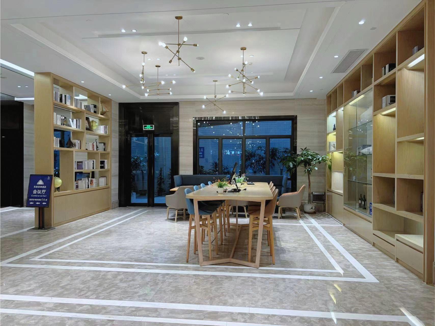 Kyriad Marvelous Hotel (Dongguan Dalang Textiles Exhibition Center) 33/42
