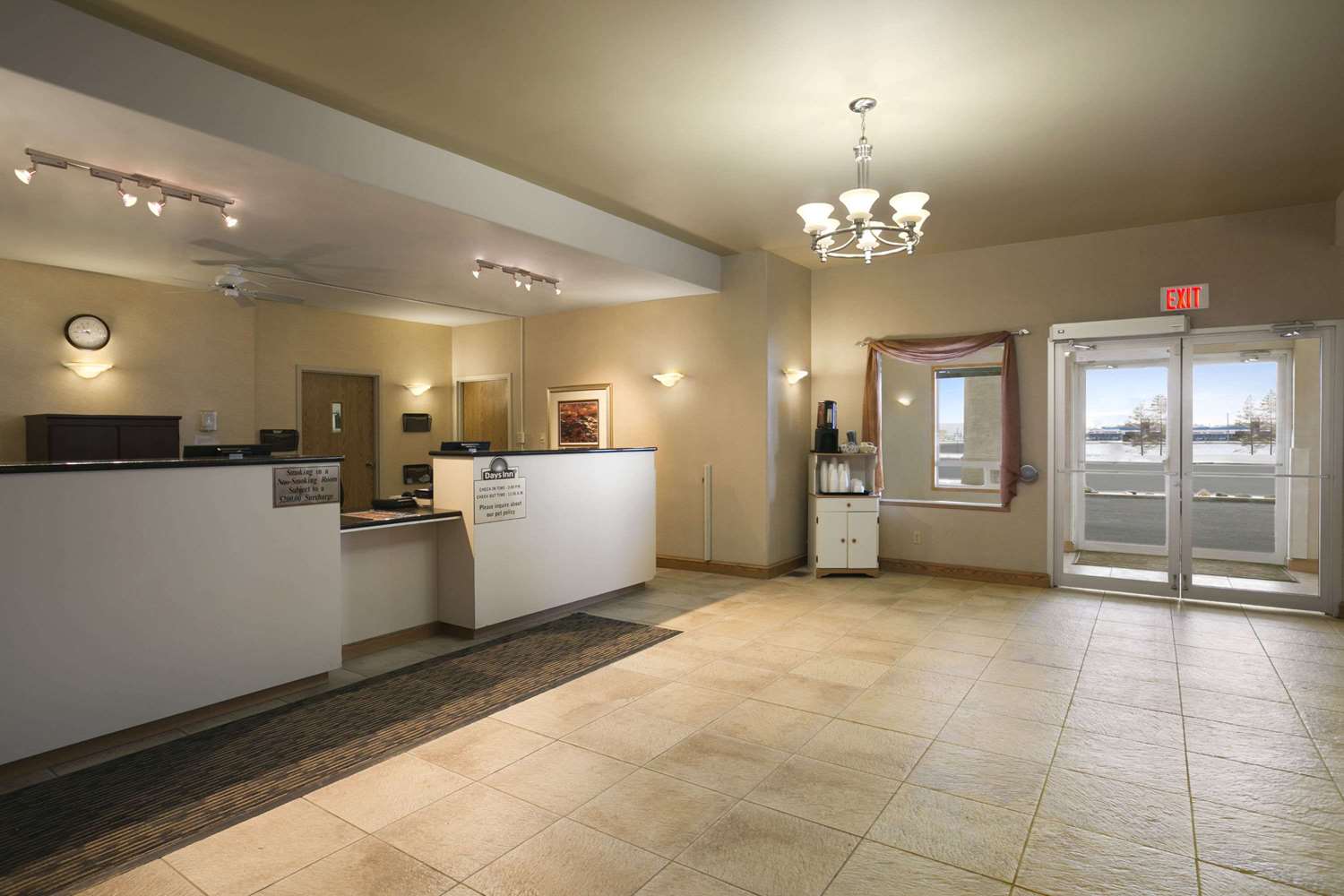 Days Inn by Wyndham Moose Jaw 3/18