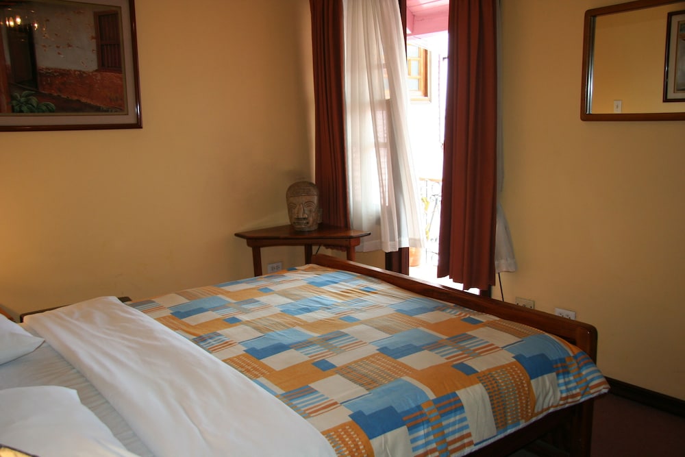 Fleur De Lys Hotel 17/61