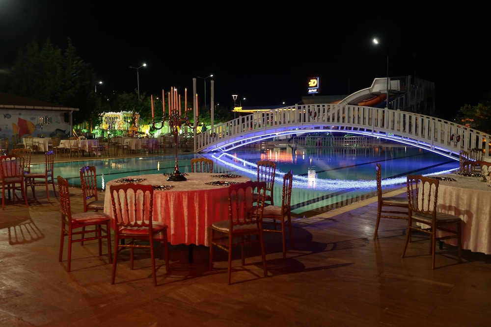 Buyuk Anadolu Eregli Hotel 38/45