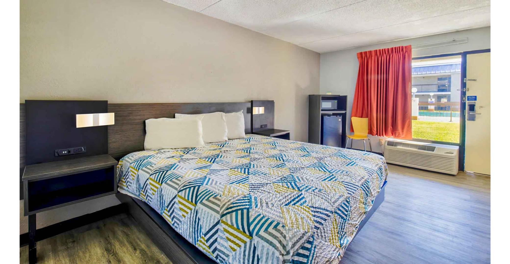 غرفة بسرير كينج لغير المدخنين، Motel6 Ashland, VA 4/7