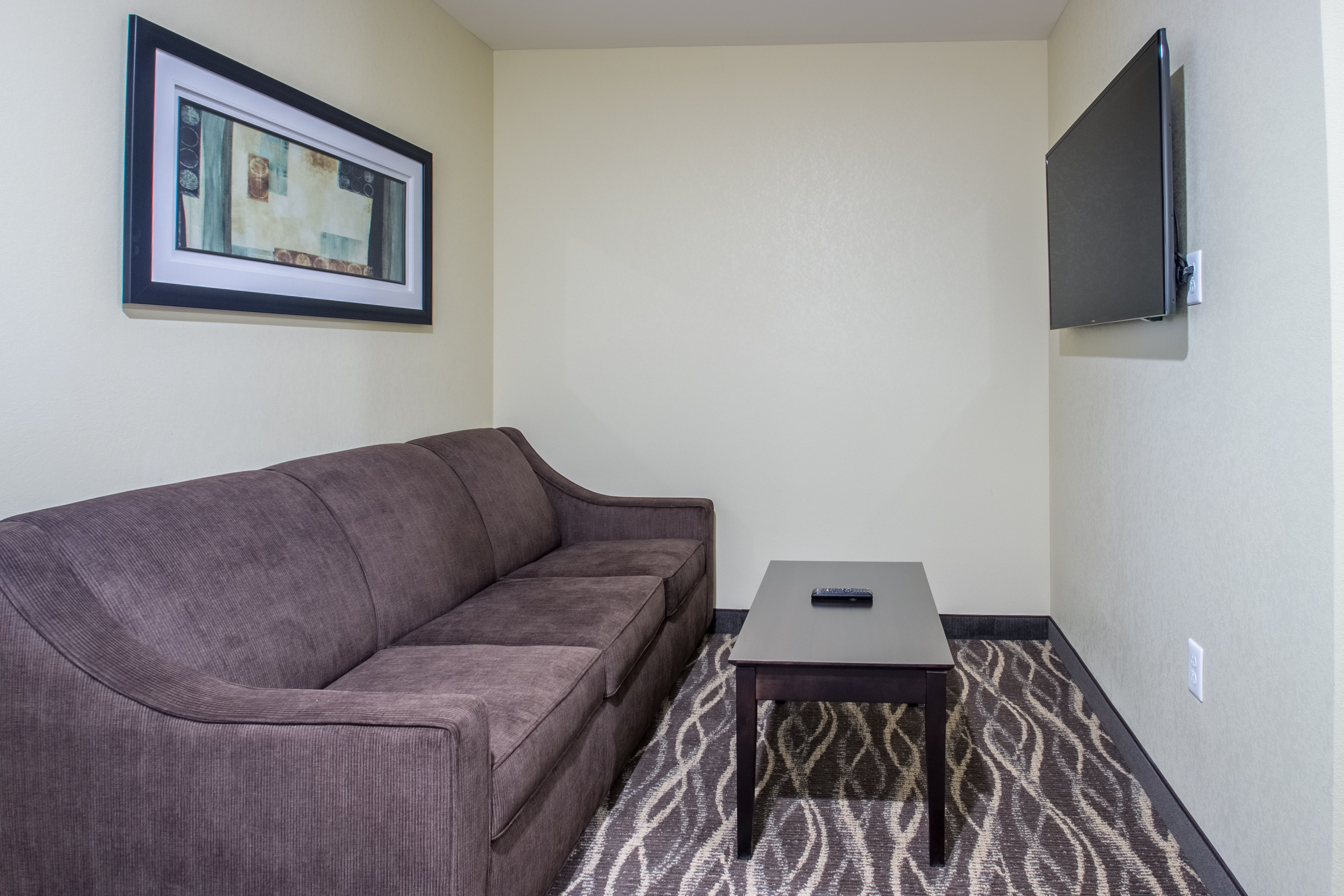 Cobblestone Inn & Suites - St. Mary S 31/57