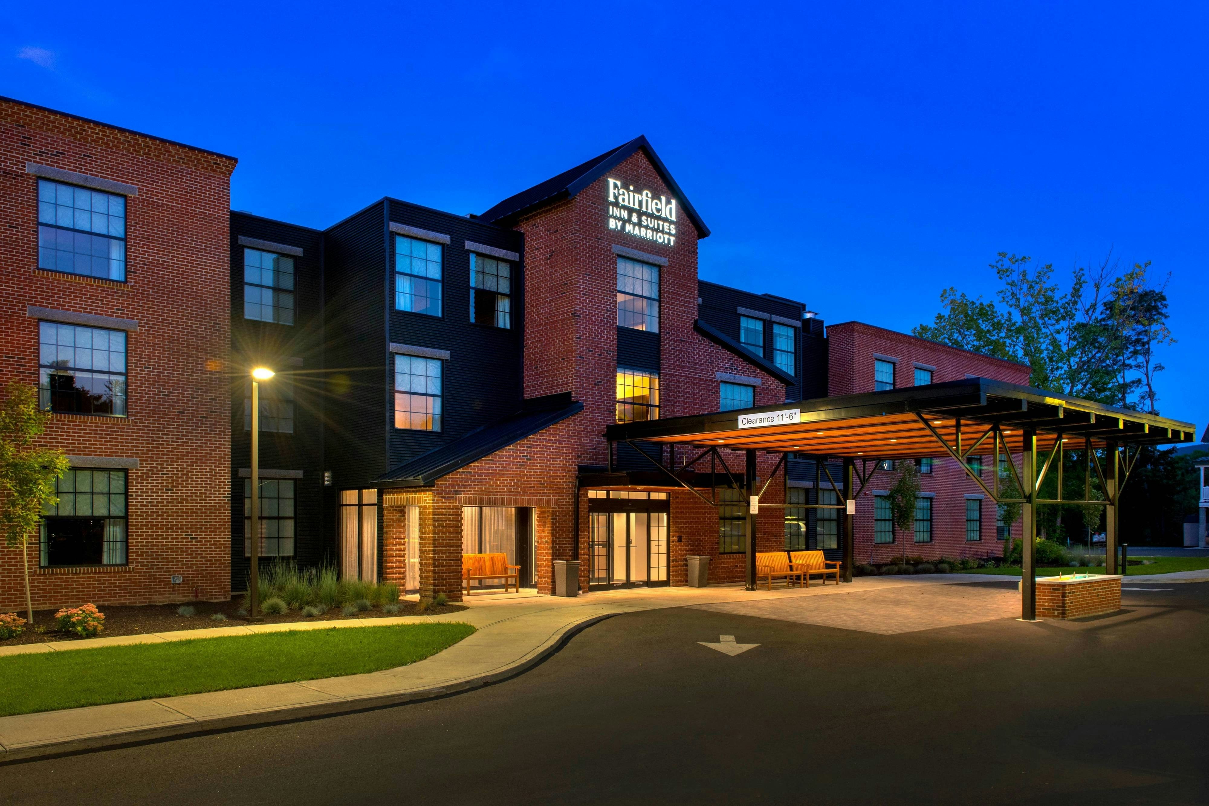 Fairfield Inn & Suites By Marriott Williamstown 2/31