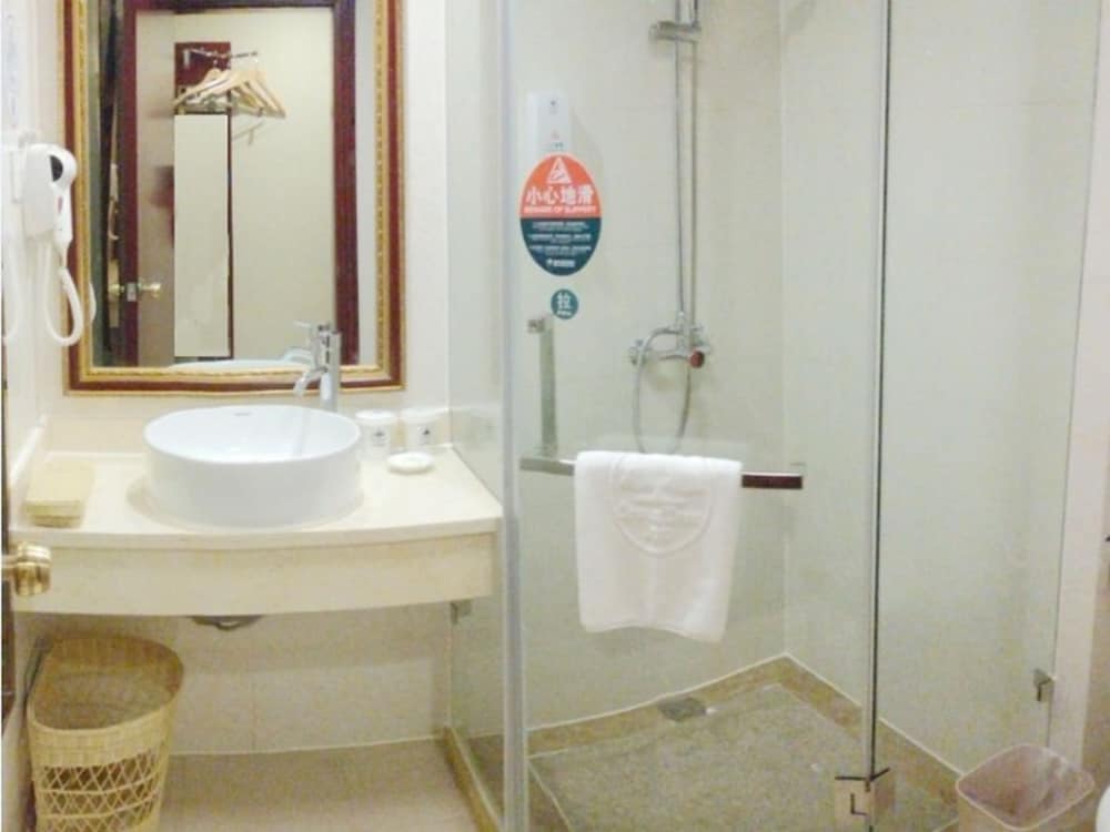 GREENTREE INN GUANGXI LAIBIN DAQIAO ROAD YEJIN ROAD EXPRESS HOTEL 32/34
