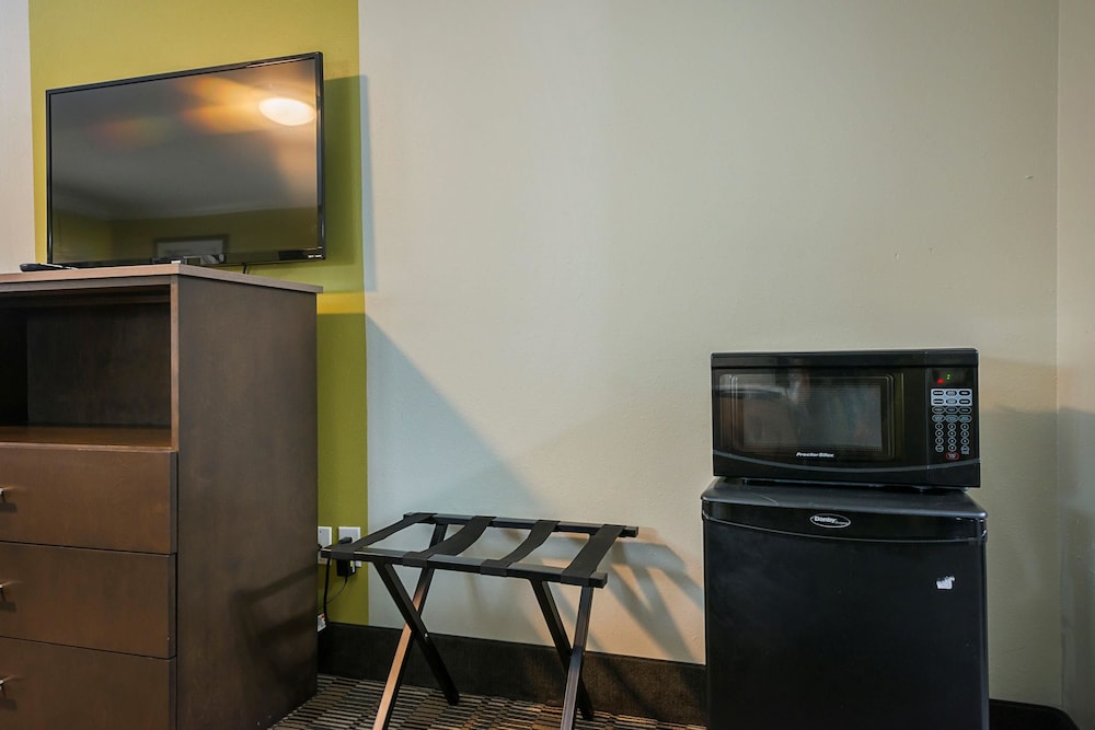 Quality Inn Deridder, LA 26/38