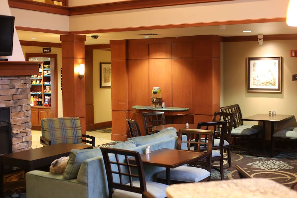 Sonesta ES Suites Portland Vancouver 41st Street 32/39