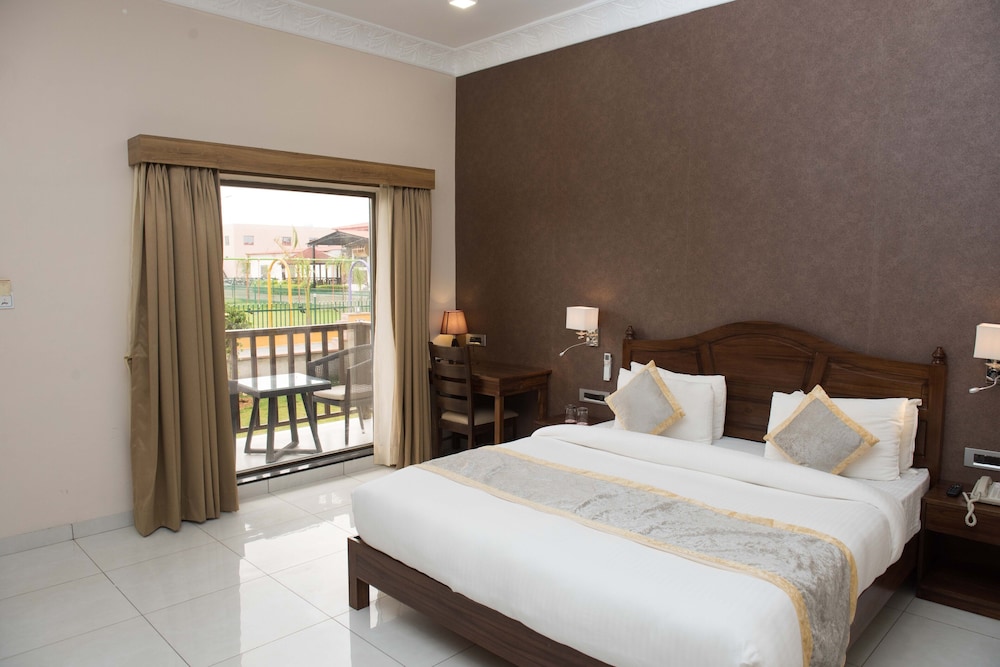 Sun Hotel & Resort 14/50